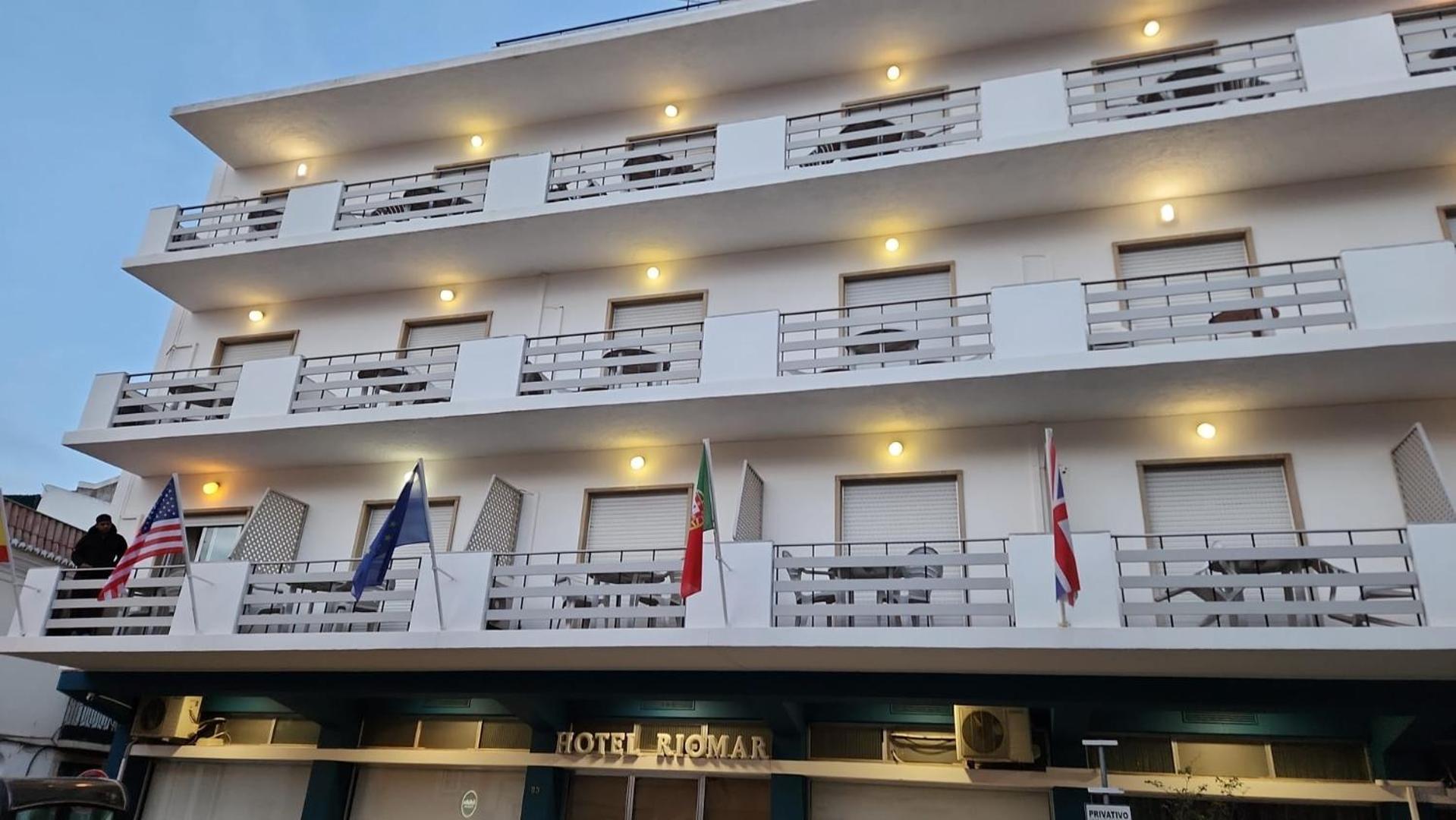Hotel Riomar ลากอส ภายนอก รูปภาพ